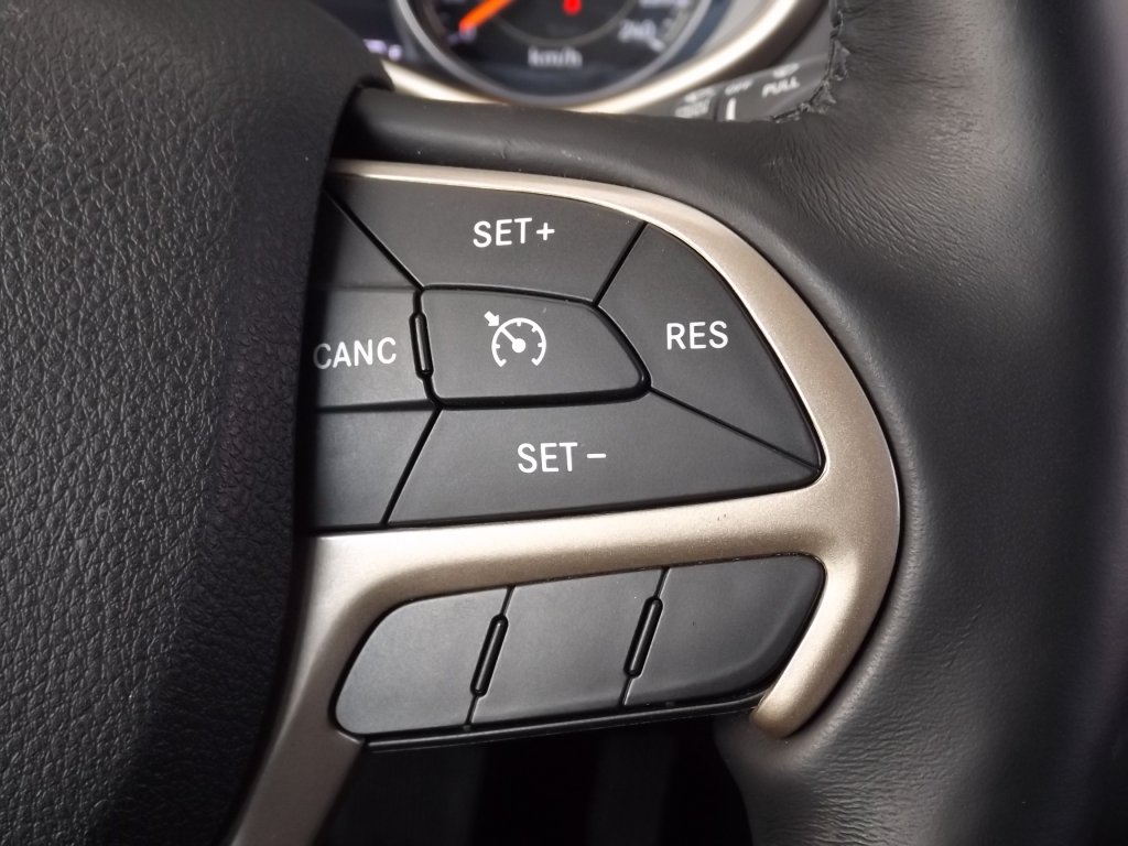 Jeep Cherokee Limited 4×2 2015