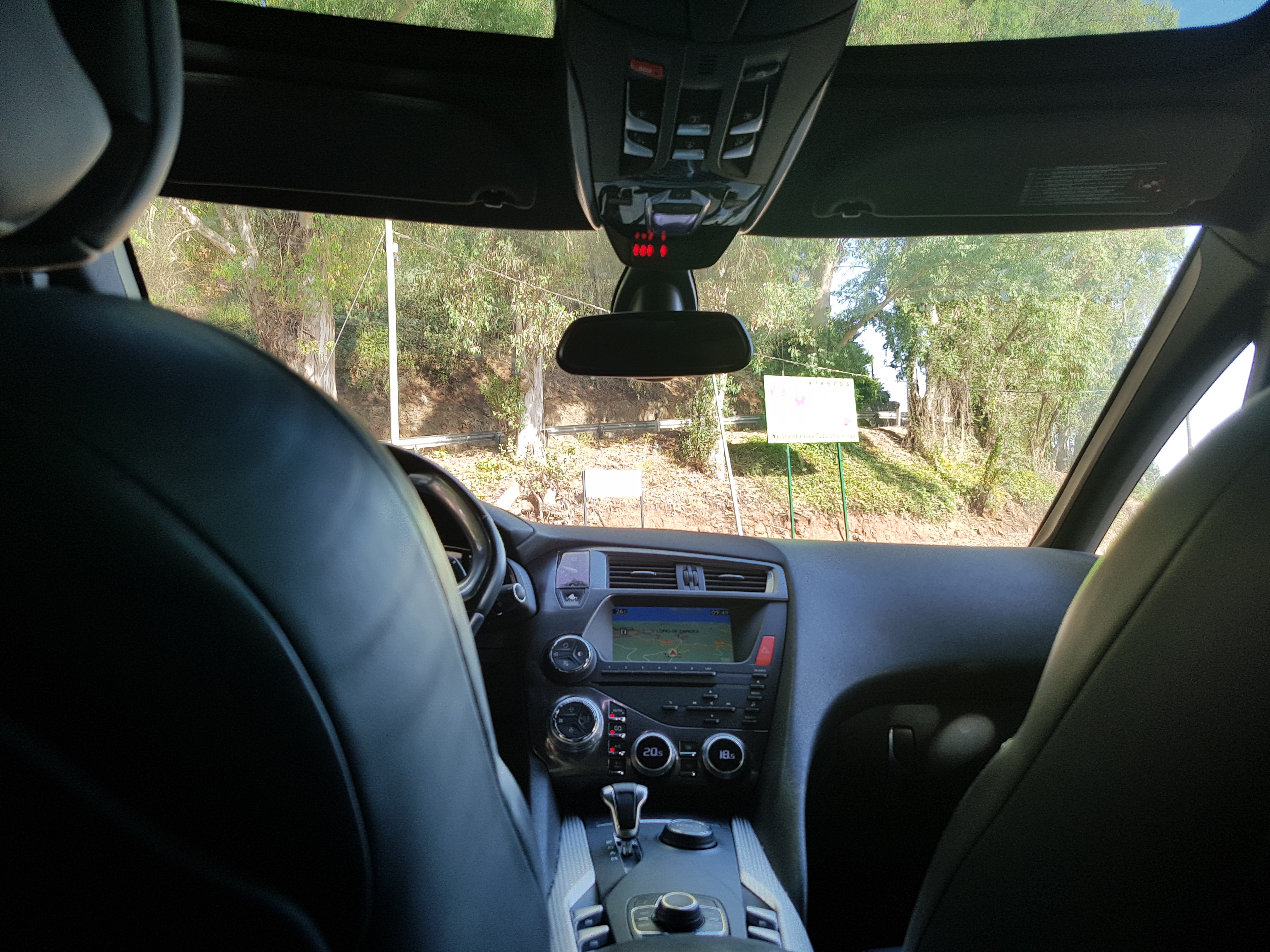 DS5 HIBRIDO 4X4 SPORT AIR DREAM (techo panoramico)