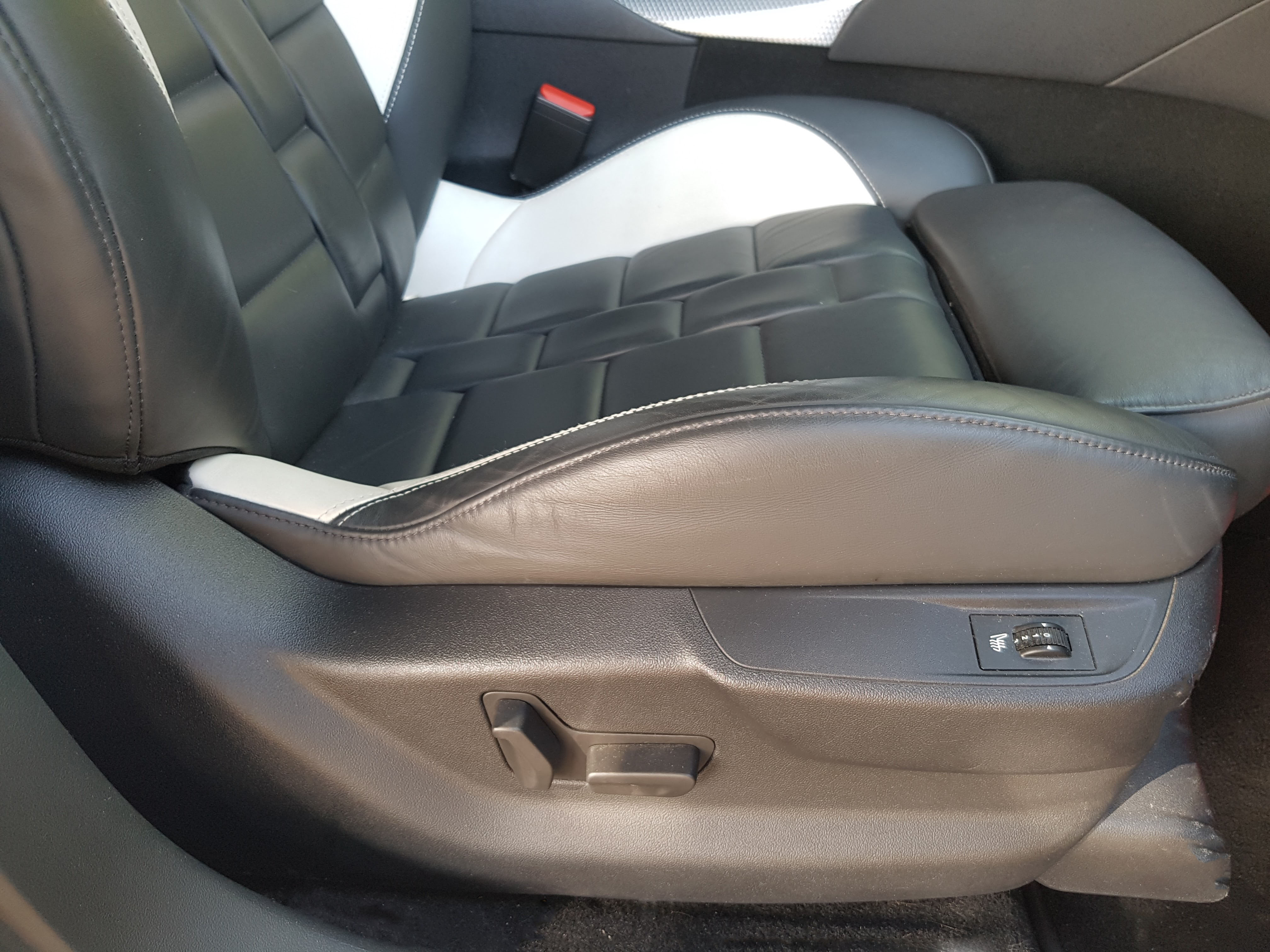 DS5 HIBRIDO 4X4 SPORT AIR DREAM (techo panoramico)